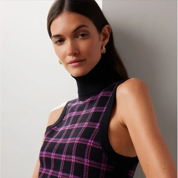 Black and Pink Halter Sheath Midi Dress - Picture 2 of 7